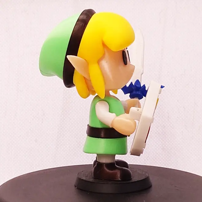 Mini Link Statue
